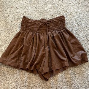 Vestique brown suede shorts